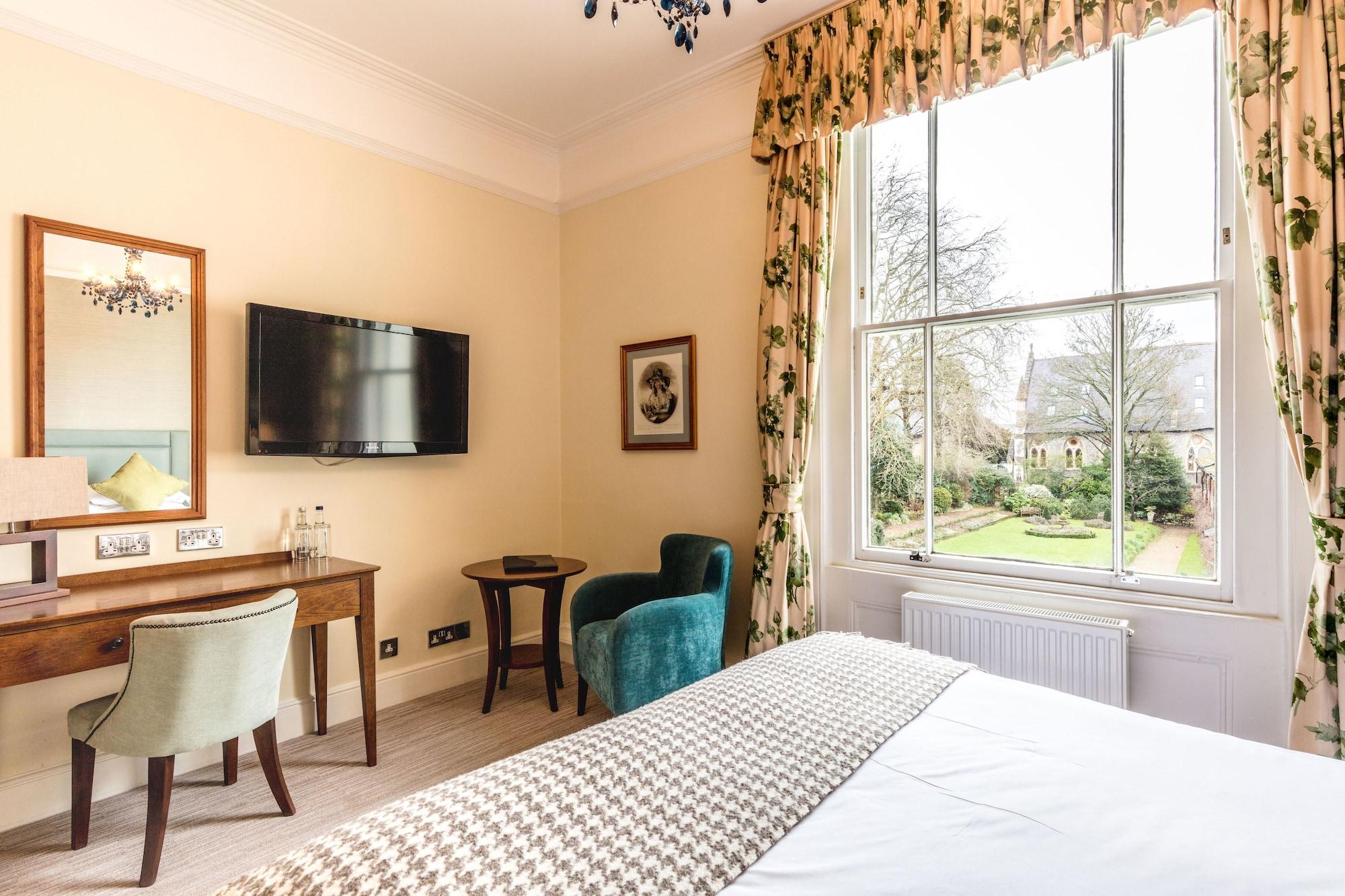 Hotel Royal 3*